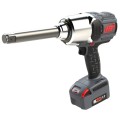 Akumulatorowy klucz udarowy 1" Ingersoll Rand W8591-K2-EU z wrzecionem dł. 6"